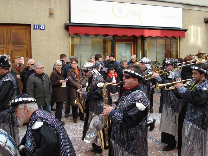 chiasso_corteo_09 (029).jpg